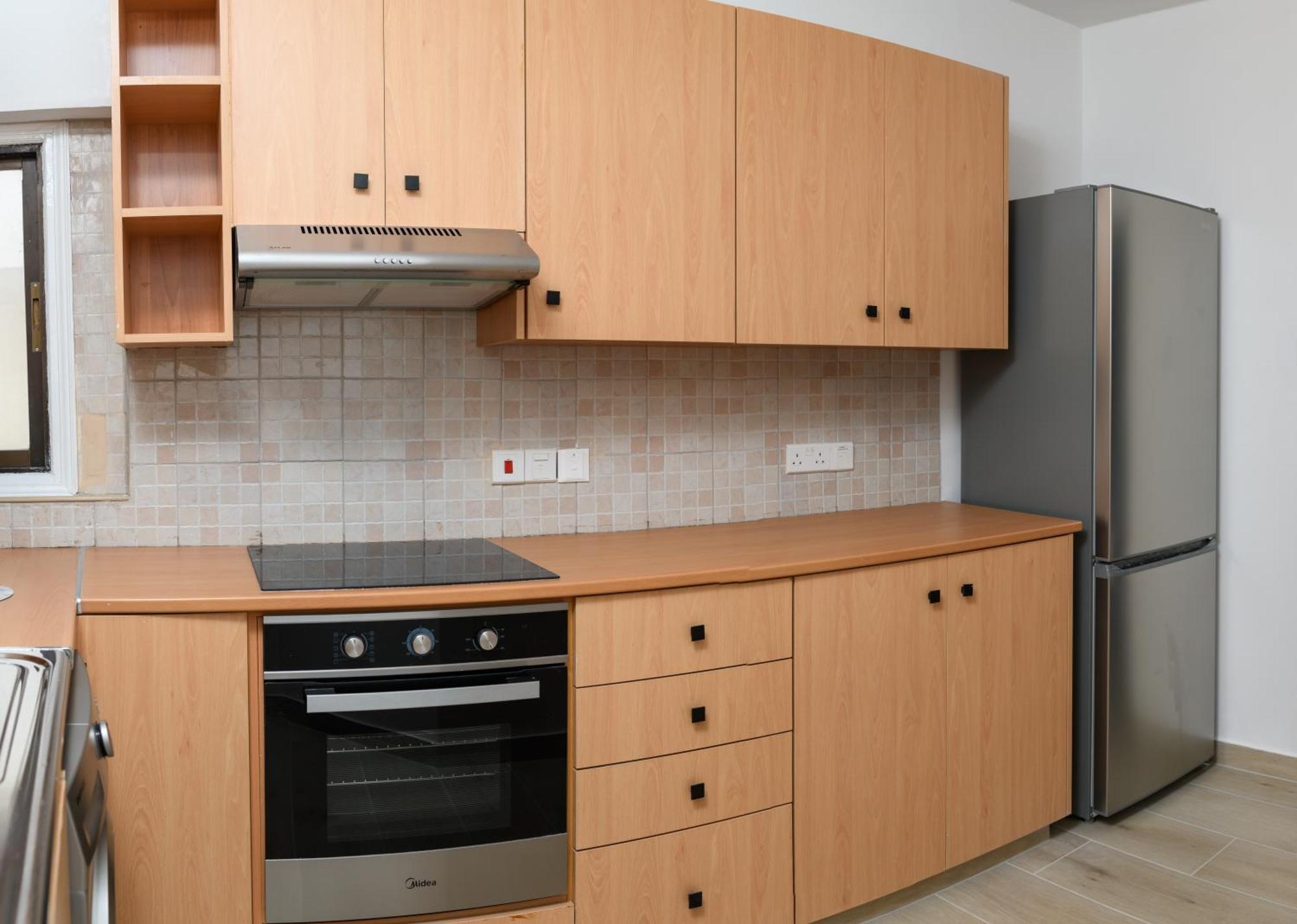 Ollies 3 Bedroom Apartment Larnaca Extérieur photo